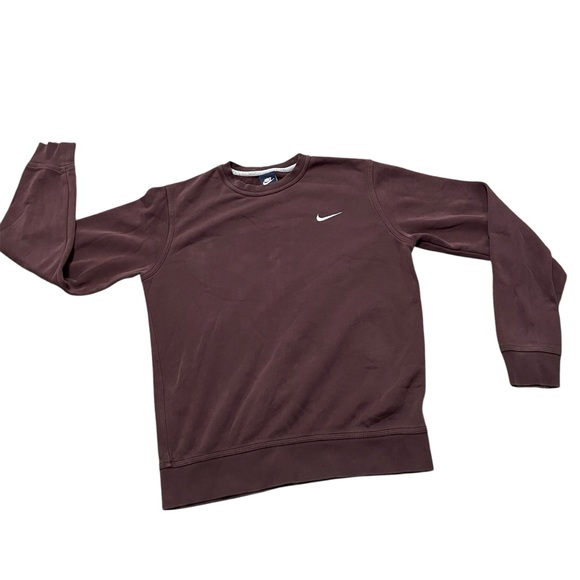 Nike Tops - Nike women’s Maroon crew neck Sweater